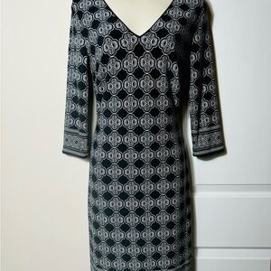 NWOT WHBM REVERSIBLE Midi Dress 3/4 Sleeve BEST-ALL-AROUND-DRESS-TO-OWN-EVER!